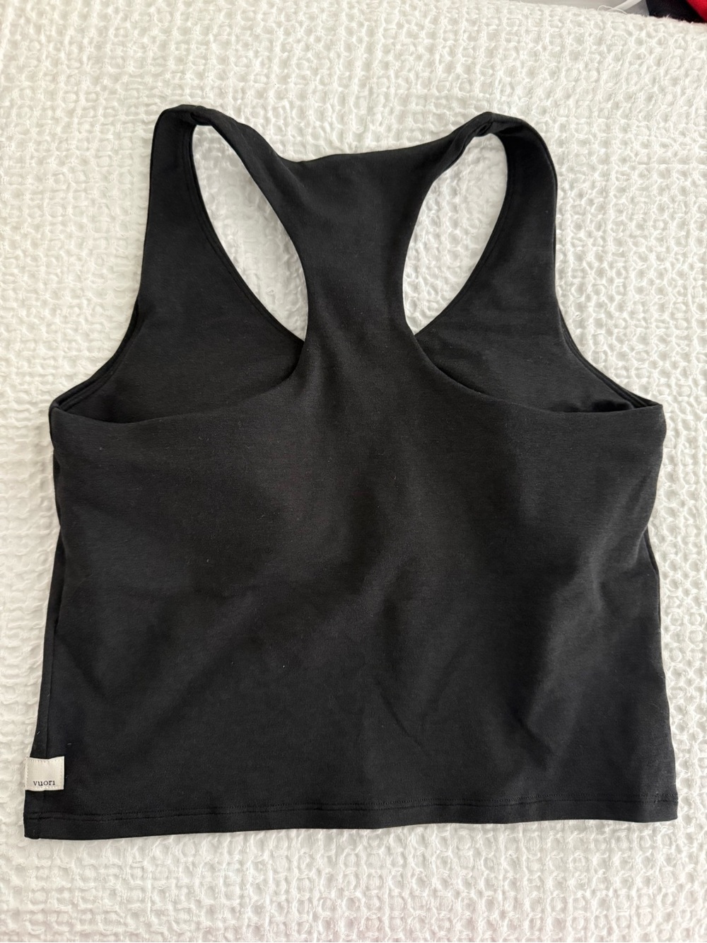 Vuori Halo 2.0 tank Black Racerback Tank Top - Picture 3 of 5
